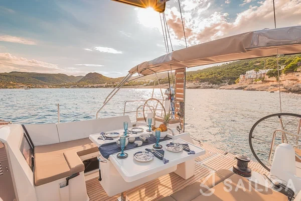 Sun Odyssey 490 - Yacht Charter Sailica