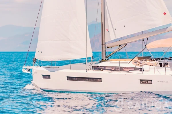Sun Odyssey 490 - Yacht Charter Sailica