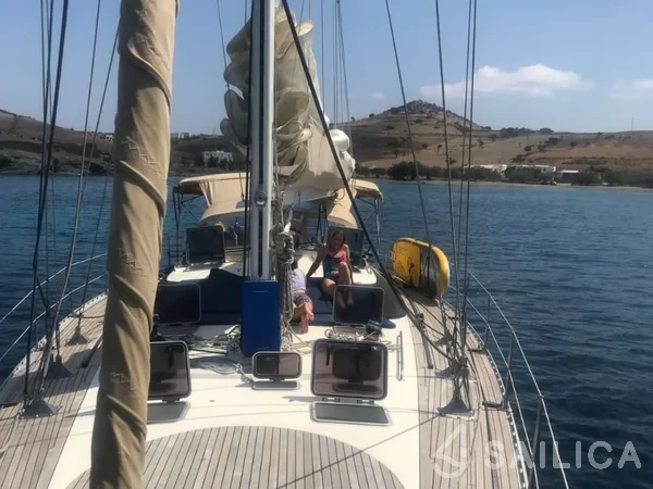 Dynamique 62 - Yacht Charter Sailica