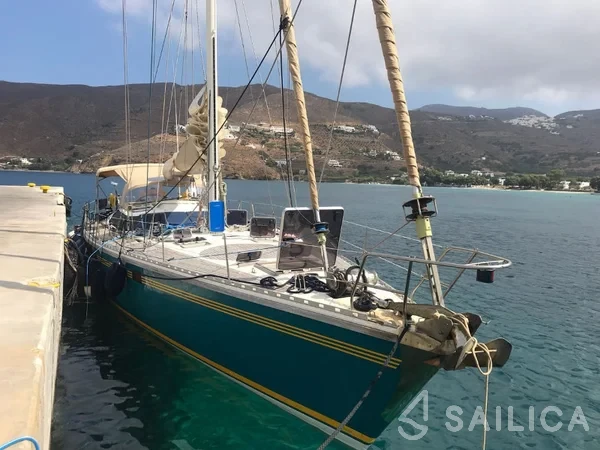 Dynamique 62 - Yacht Charter Sailica