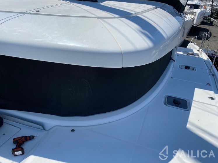 Lagoon 42 - Yacht Charter Sailica