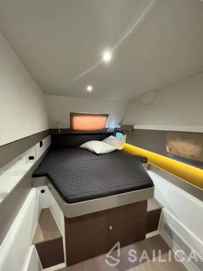 Bali 4.3 - Yacht Charter Sailica
