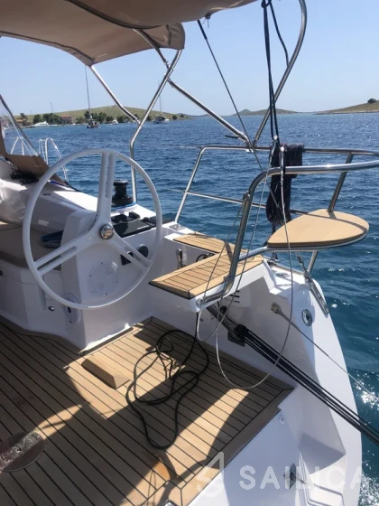 Elan 40 Impression - Yacht Charter Sailica