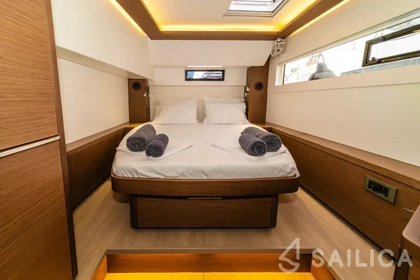 Lagoon 46  - Yacht Charter Sailica