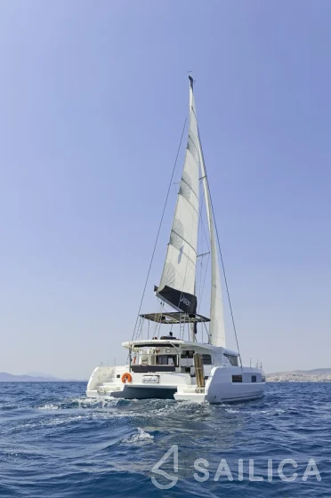 Lagoon 46  - Yacht Charter Sailica