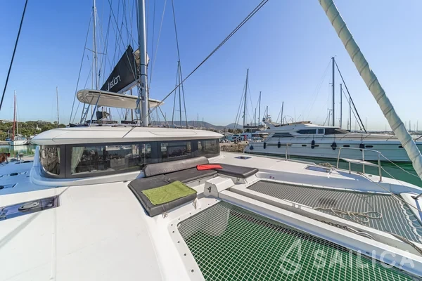 Lagoon 46  - Yacht Charter Sailica