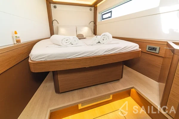 Lagoon 46  - Yacht Charter Sailica
