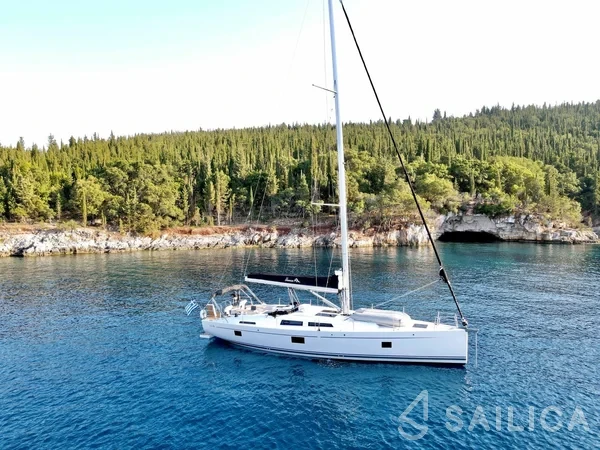 Hanse 508 - Yacht Charter Sailica