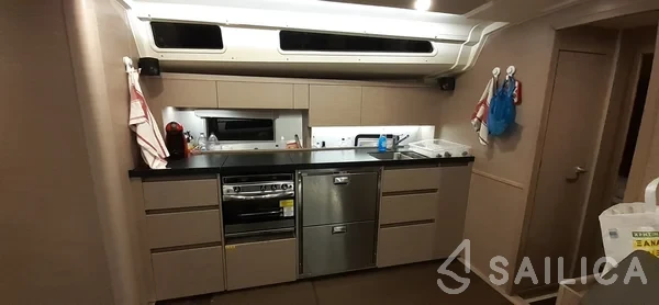 Hanse 508 - Yacht Charter Sailica