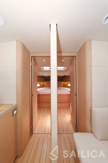 Oceanis 46.1 - Yacht Charter Sailica