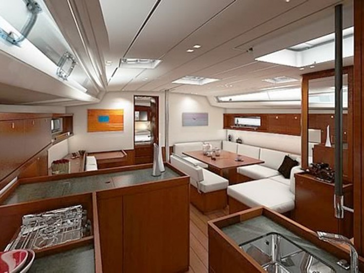 Oceanis 48 - Yacht Charter Sailica