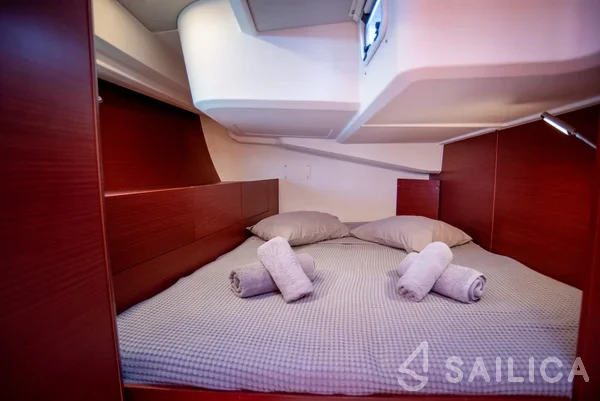 Hanse 508 - Yacht Charter Sailica