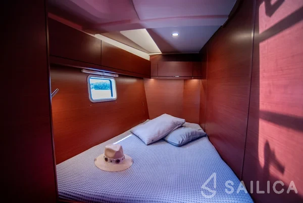 Hanse 508 - Yacht Charter Sailica