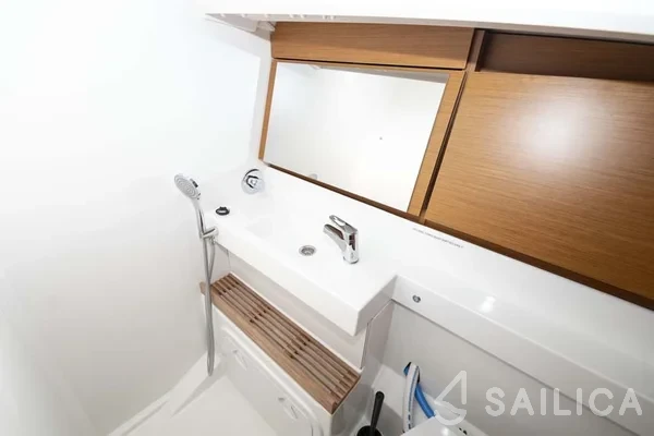 Sun Odyssey 440 - Yacht Charter Sailica