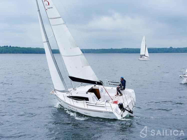 Maxus 26 Prestige - Yacht Charter Sailica