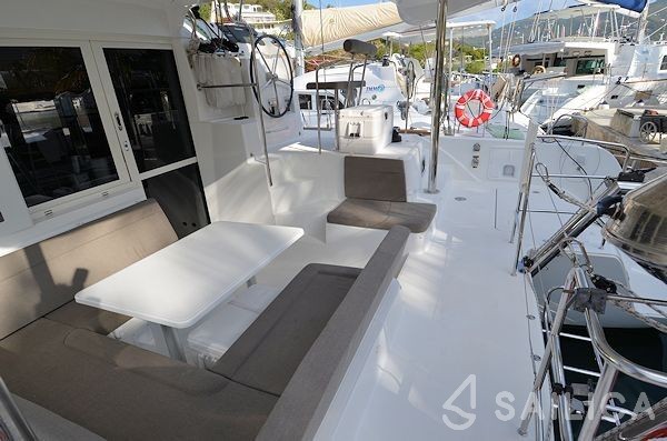 Lagoon 39 - Yacht Charter Sailica