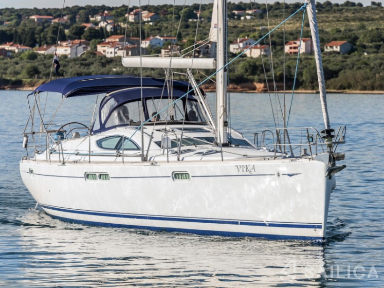 Sun Odyssey 54DS - Photo #5 Sun Odyssey 54DS - Yacht Charter Sailica