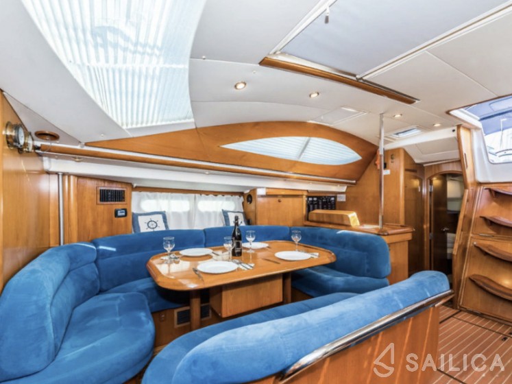 Sun Odyssey 54DS - Photo #7 Sun Odyssey 54DS - Yacht Charter Sailica