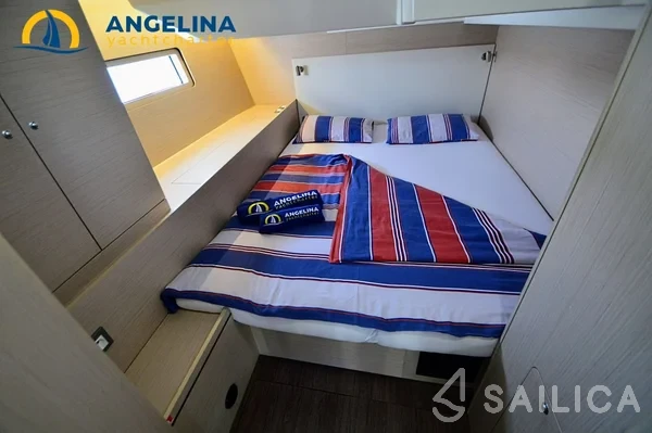 Oceanis 51.1 - Yacht Charter Sailica