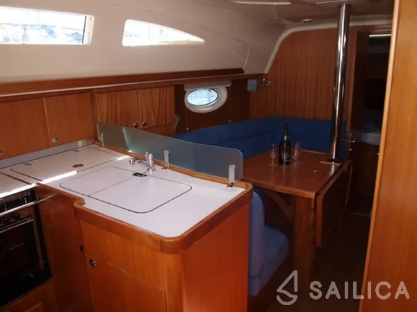 Elan 340 - Yacht Charter Sailica