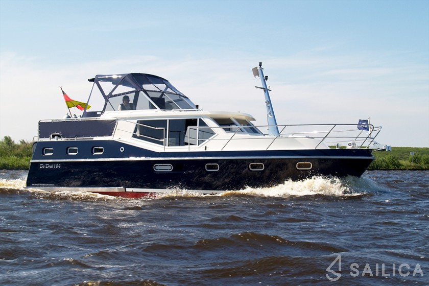 De Drait Renal 36 - Yacht Charter Sailica