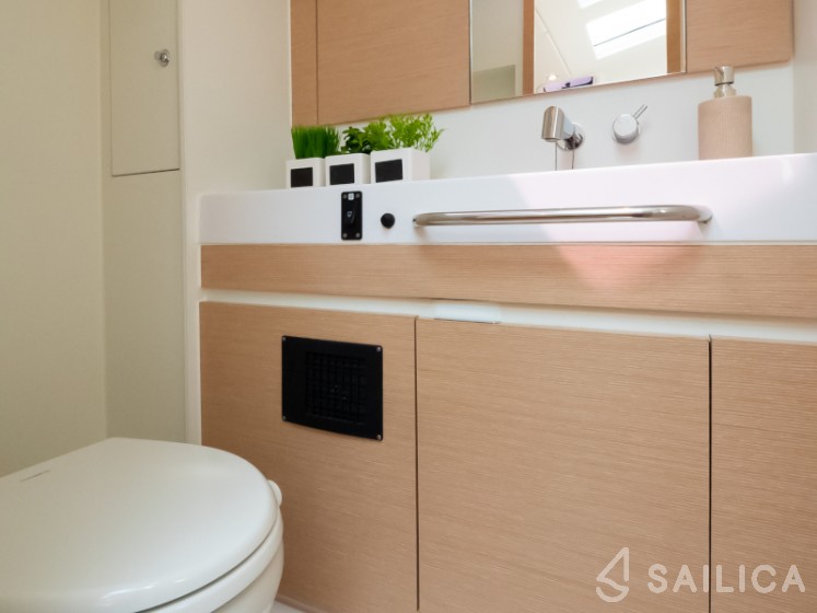 Elan 50 Impression - Yacht Charter Sailica