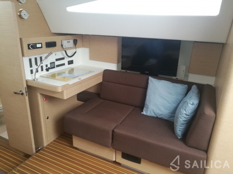 Elan 50 Impression - Yacht Charter Sailica