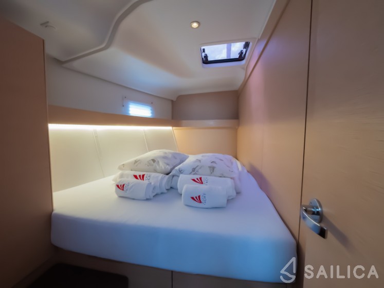 Elan 50 Impression - Yacht Charter Sailica