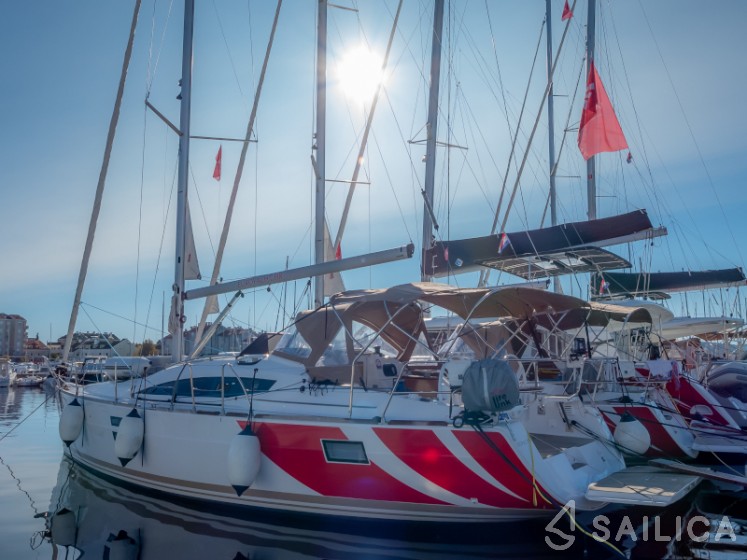 Elan 40 Impression - Yacht Charter Sailica
