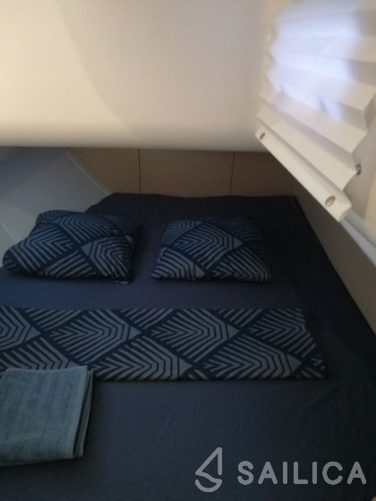 Elan 40 Impression - Yacht Charter Sailica