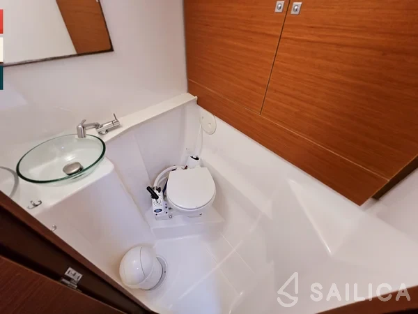 Dufour 460 GL - Yacht Charter Sailica