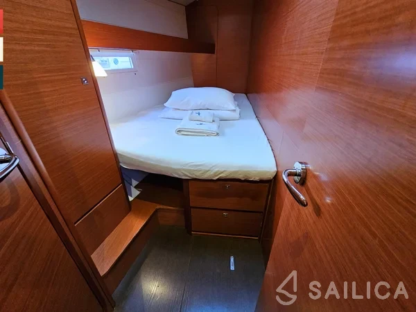 Dufour 460 GL - Yacht Charter Sailica