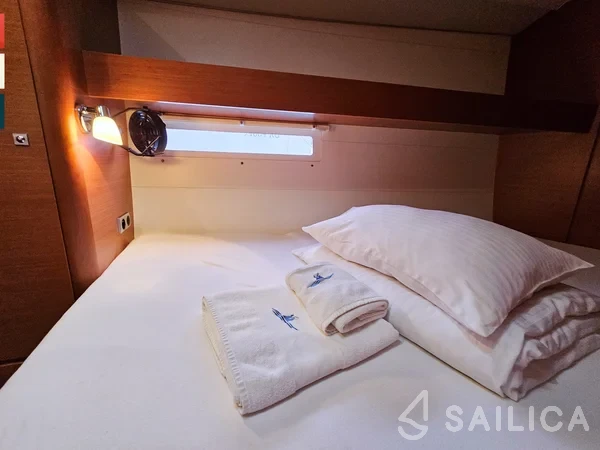 Dufour 460 GL - Yacht Charter Sailica