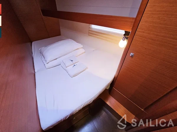 Dufour 460 GL - Yacht Charter Sailica