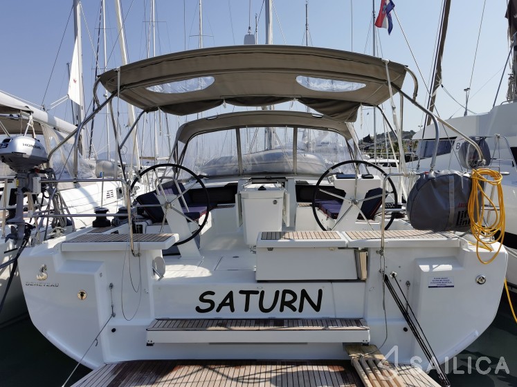 Oceanis 46.1 - Yacht Charter Sailica