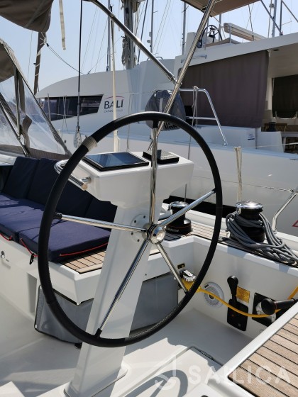 Oceanis 46.1 - Yacht Charter Sailica