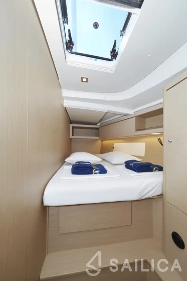 Oceanis 46.1 - Yacht Charter Sailica
