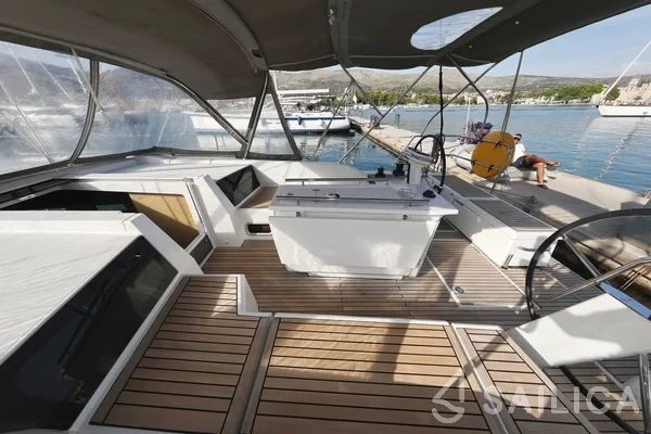 Oceanis 46.1 - Yacht Charter Sailica