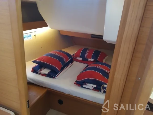 Dufour 430 - Yacht Charter Sailica