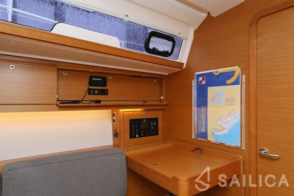 Dufour 430 - Yacht Charter Sailica