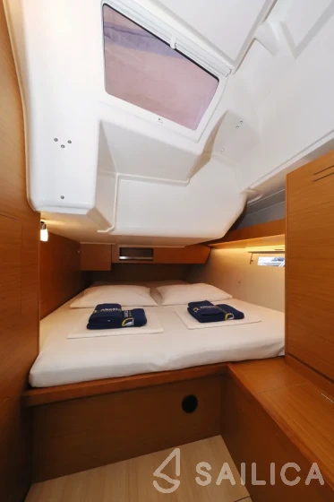 Dufour 430 - Yacht Charter Sailica