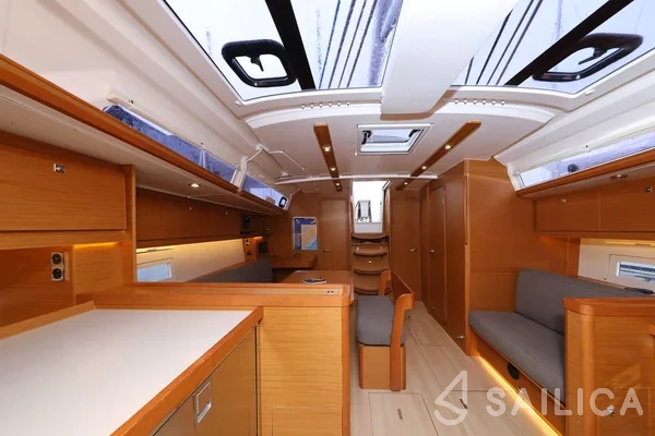 Dufour 430 - Yacht Charter Sailica