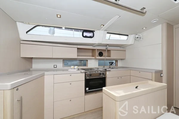 Oceanis 46.1 - Yacht Charter Sailica