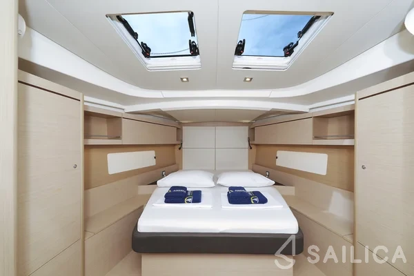 Oceanis 46.1 - Yacht Charter Sailica