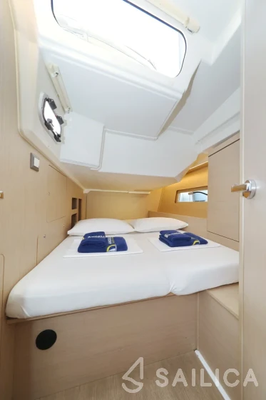 Oceanis 46.1 - Yacht Charter Sailica