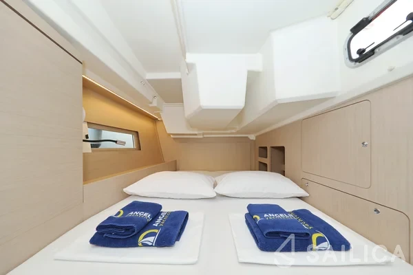 Oceanis 46.1 - Yacht Charter Sailica