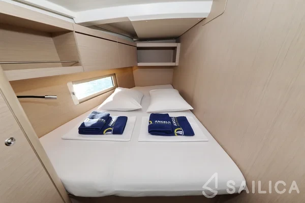 Oceanis 46.1 - Yacht Charter Sailica