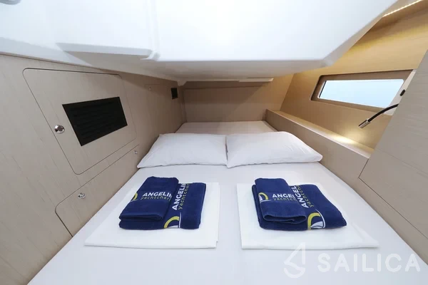 Oceanis 46.1 - Yacht Charter Sailica