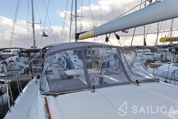 Oceanis 46.1 - Yacht Charter Sailica