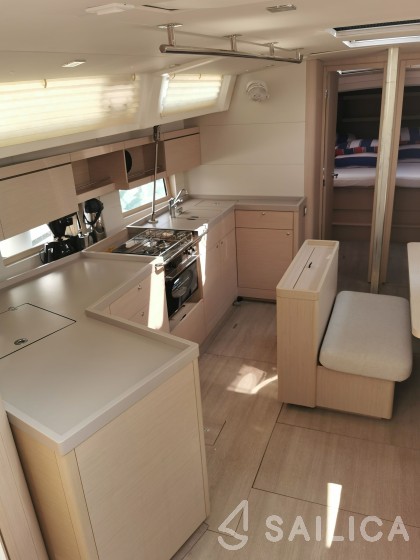 Oceanis 46.1 - Yacht Charter Sailica